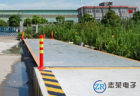 2018年6月中标上海建工二建集团工地用3x18米150吨大型地磅